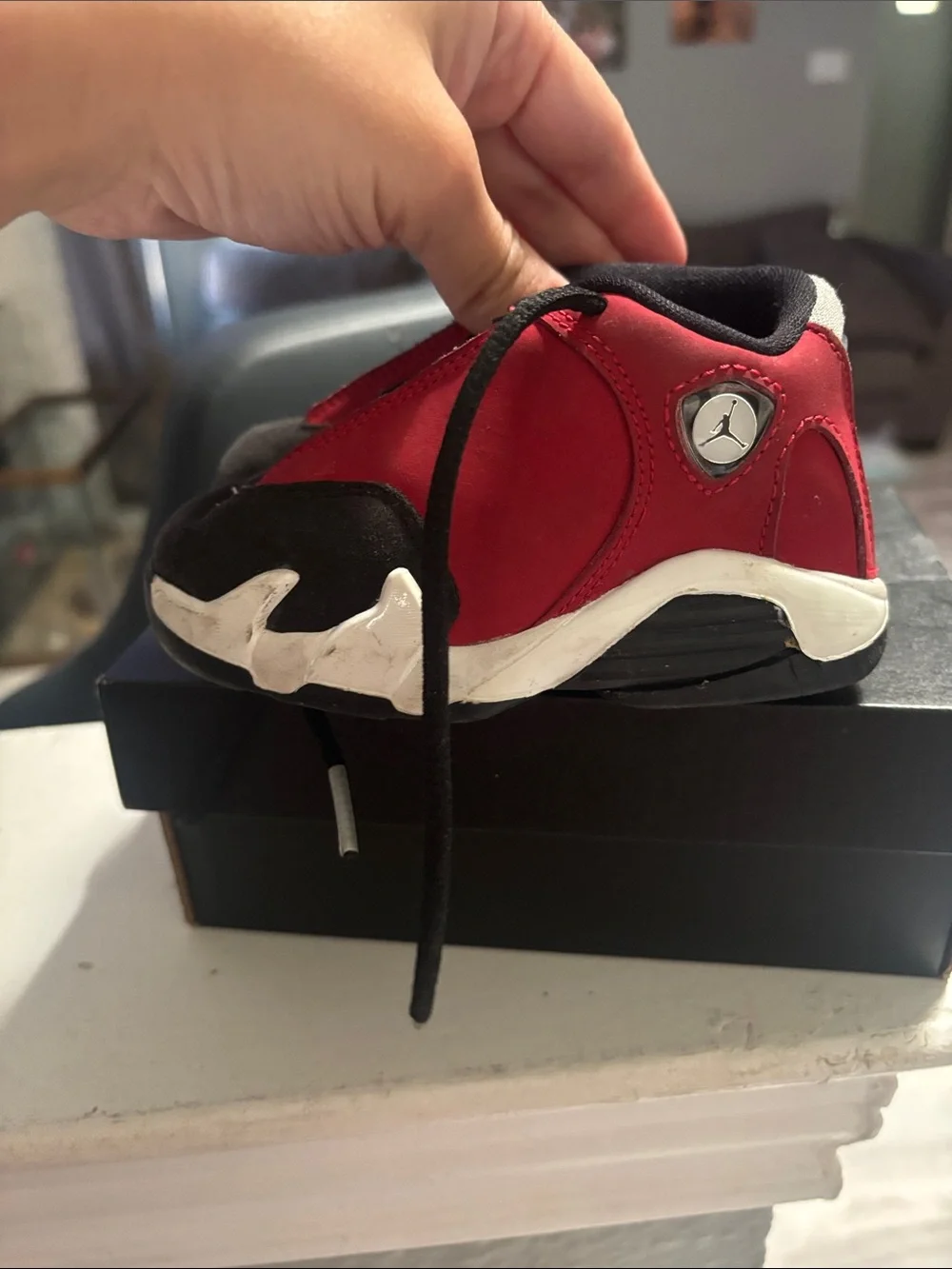 Jordan Kids Red and Black Low-Top Sneakers